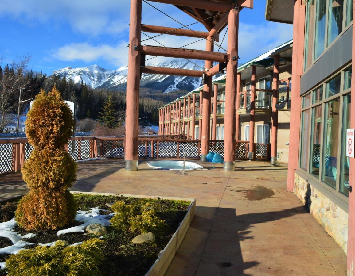 Fernie Stanford Resort מראה חיצוני תמונה