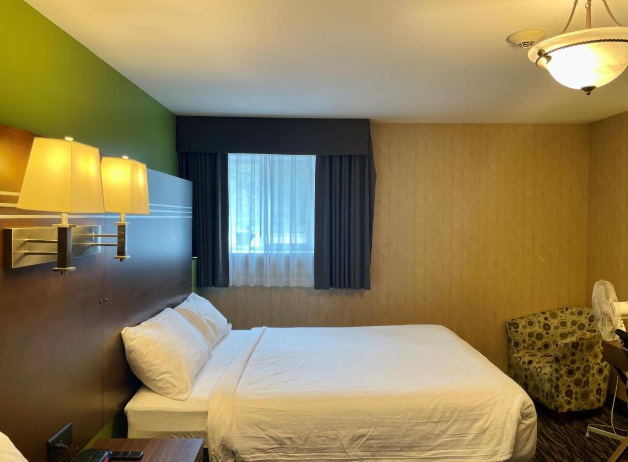 Fernie Stanford Resort מראה חיצוני תמונה