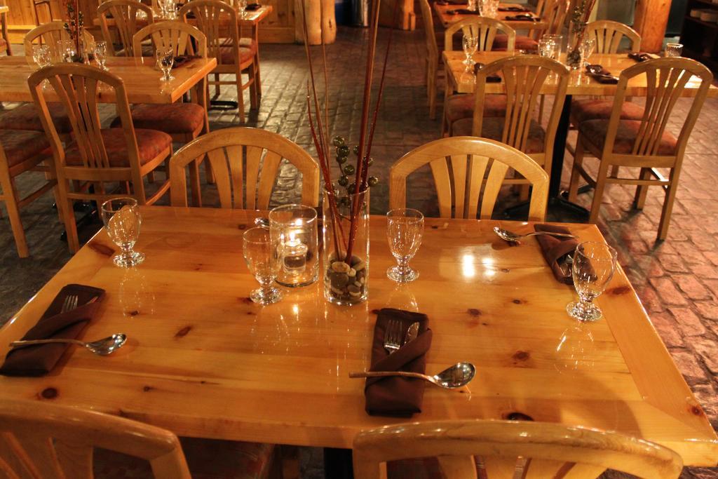 Fernie Stanford Resort מראה חיצוני תמונה